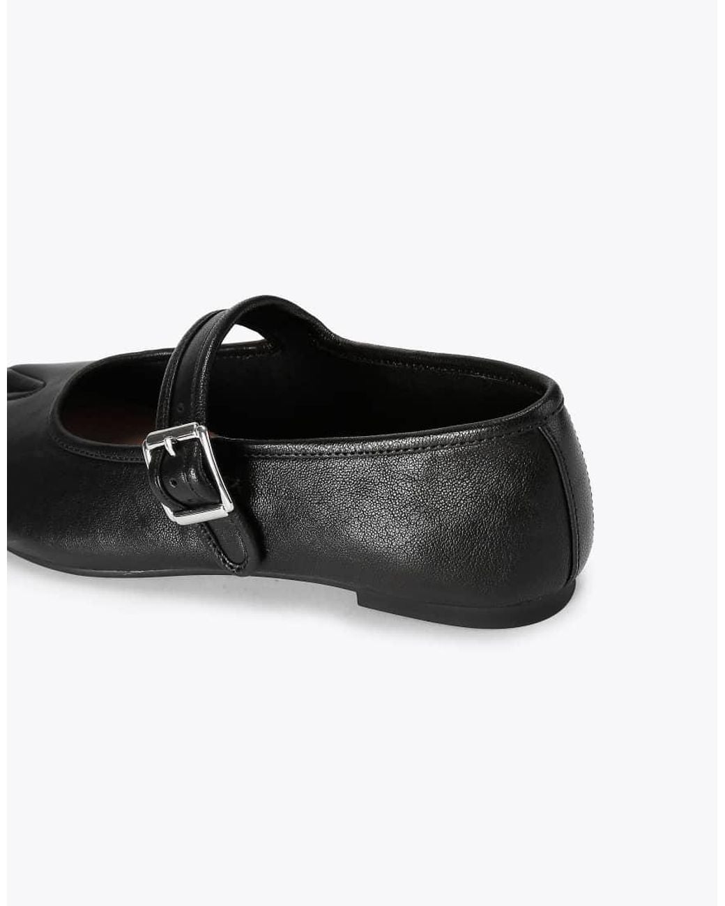 Steve Madden White Calara Ballets