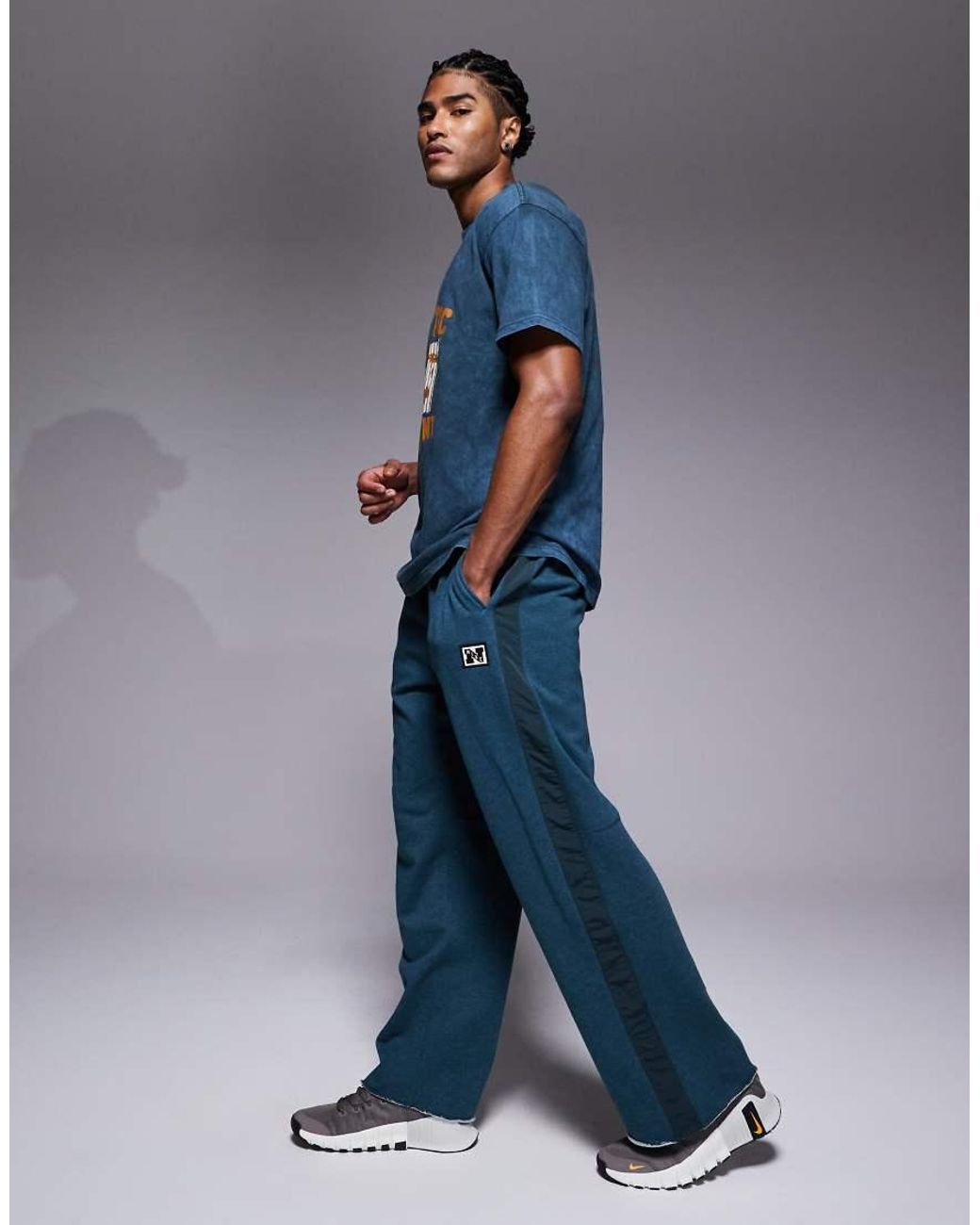 Nike Blue Heritage Dri-fit joggers for men