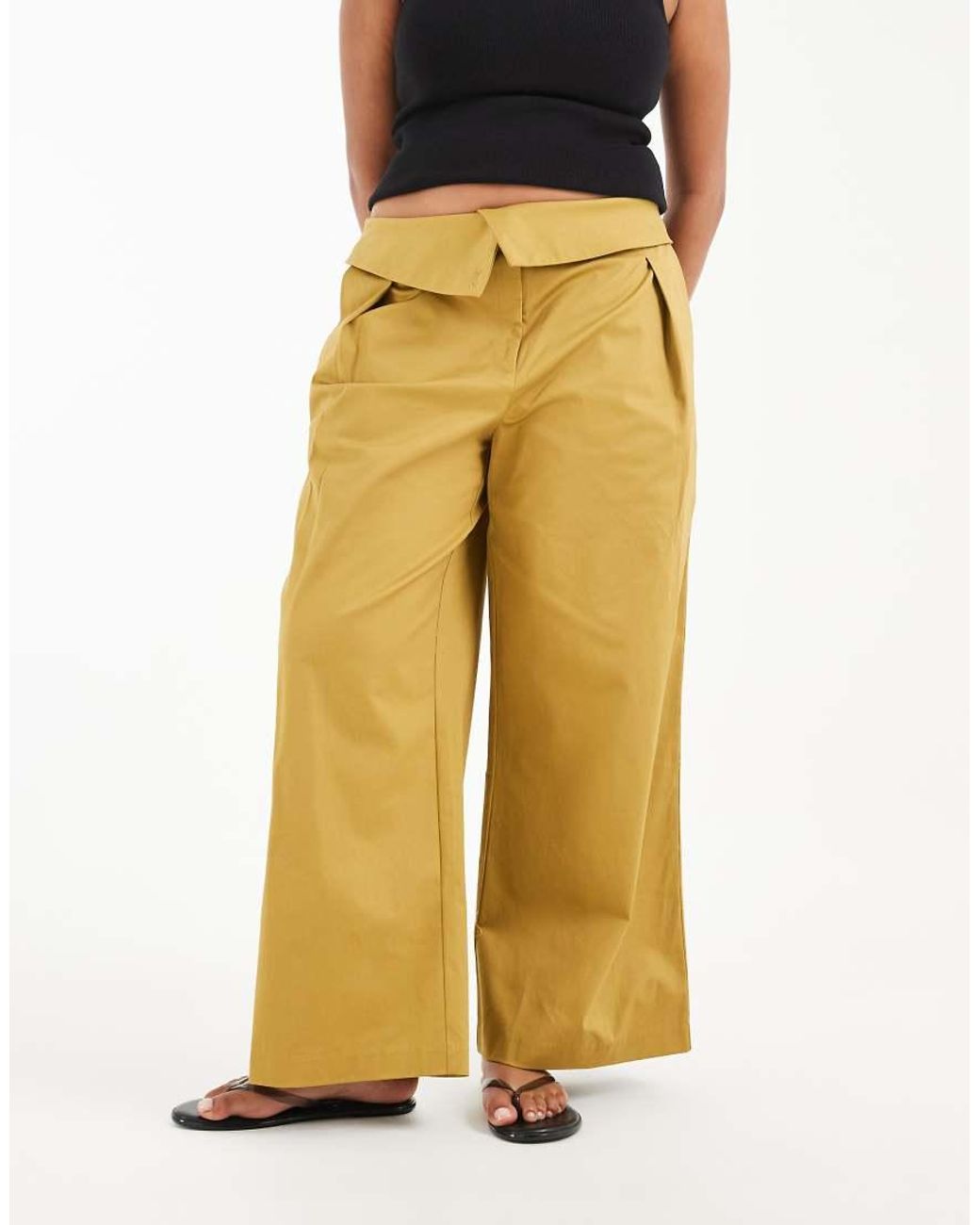 Curve ASOS de color Metallic