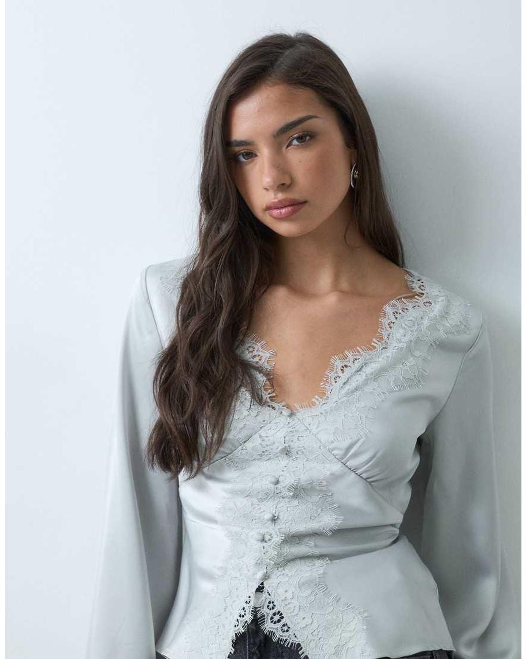 Gina Tricot Gray Long Sleeve V-neck Lace Detail Satin Blouse