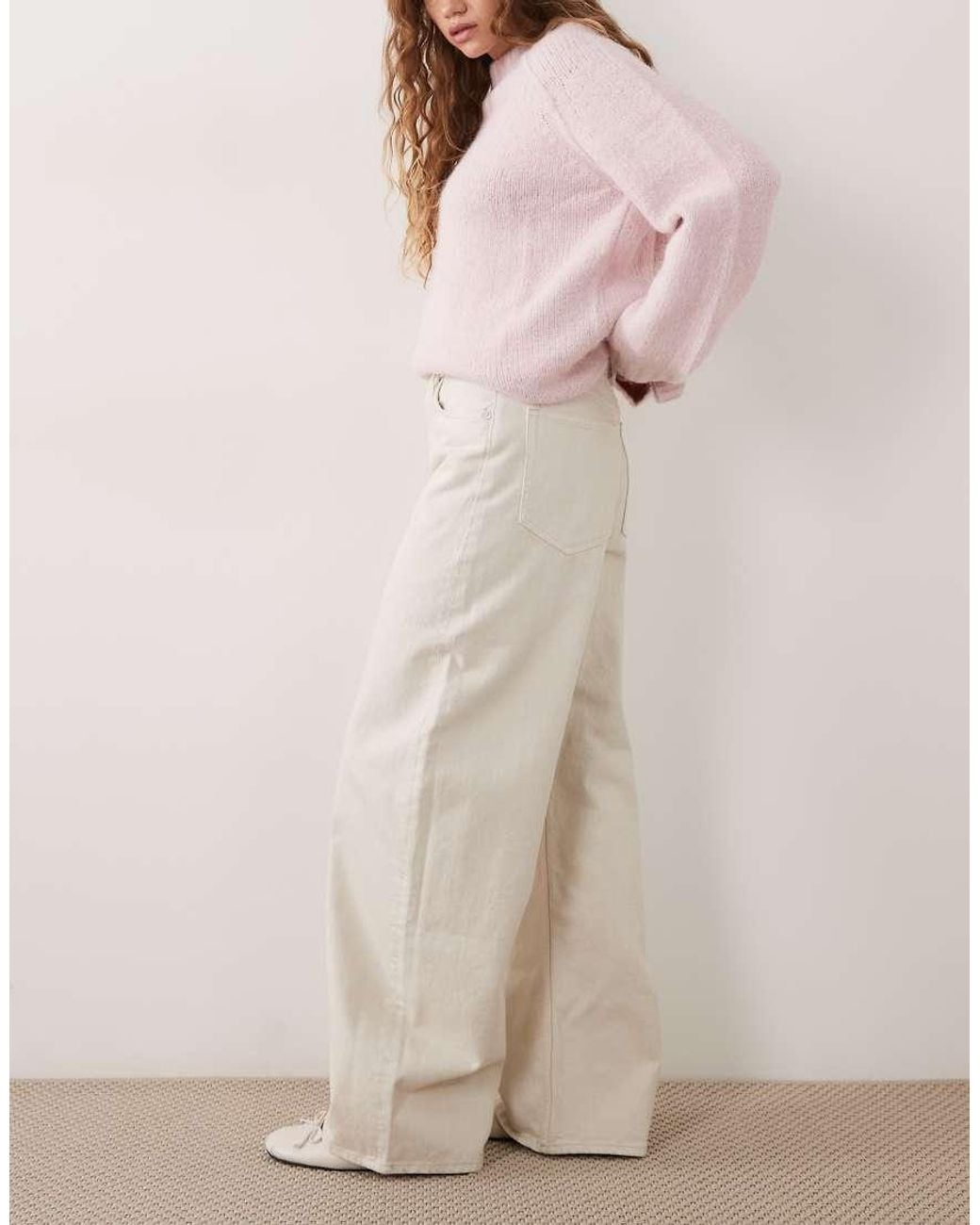 ARKET Natural Peony baggy Barrel Leg Jeans