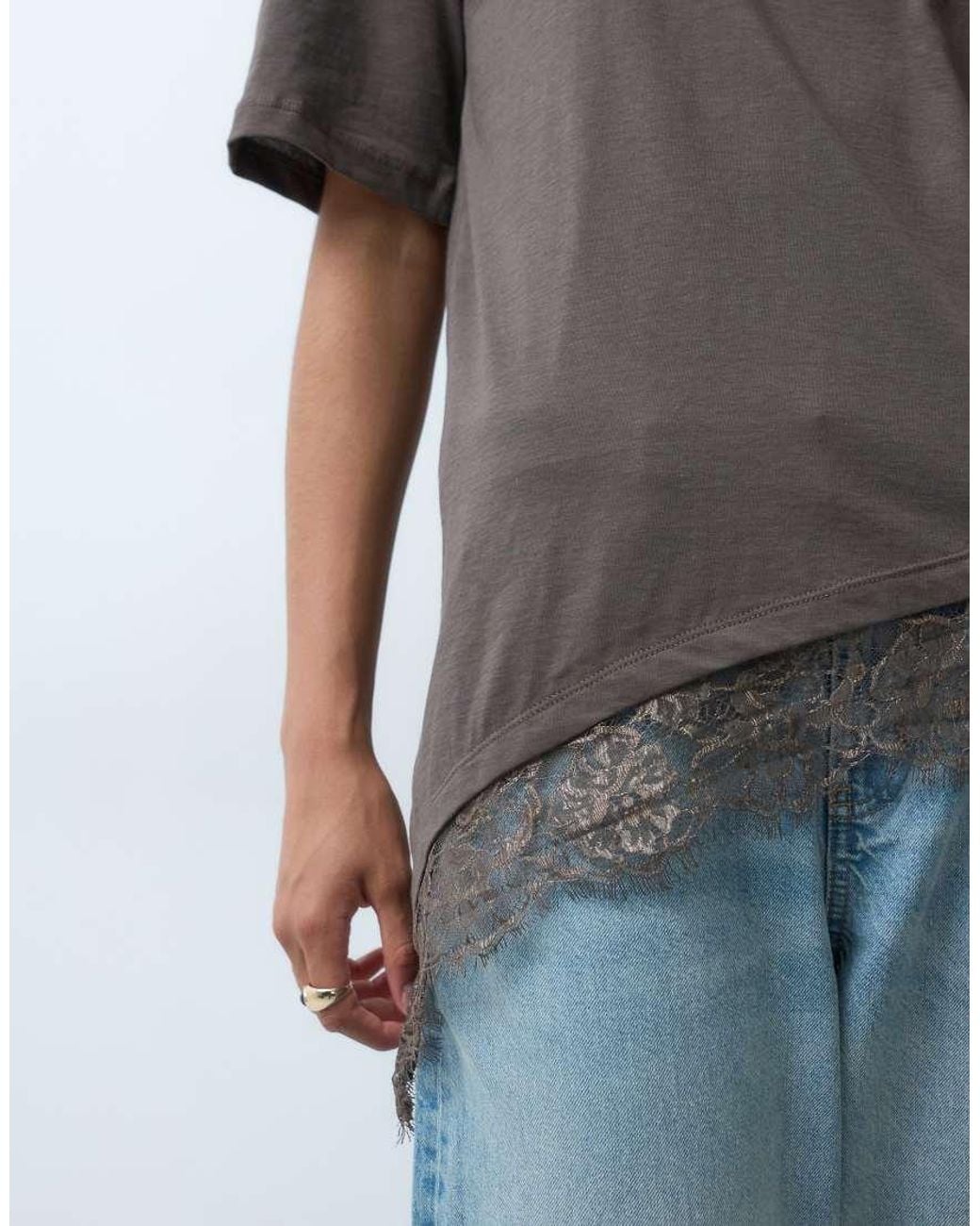 Noisy May Gray Asym Lace Hem T-shirt