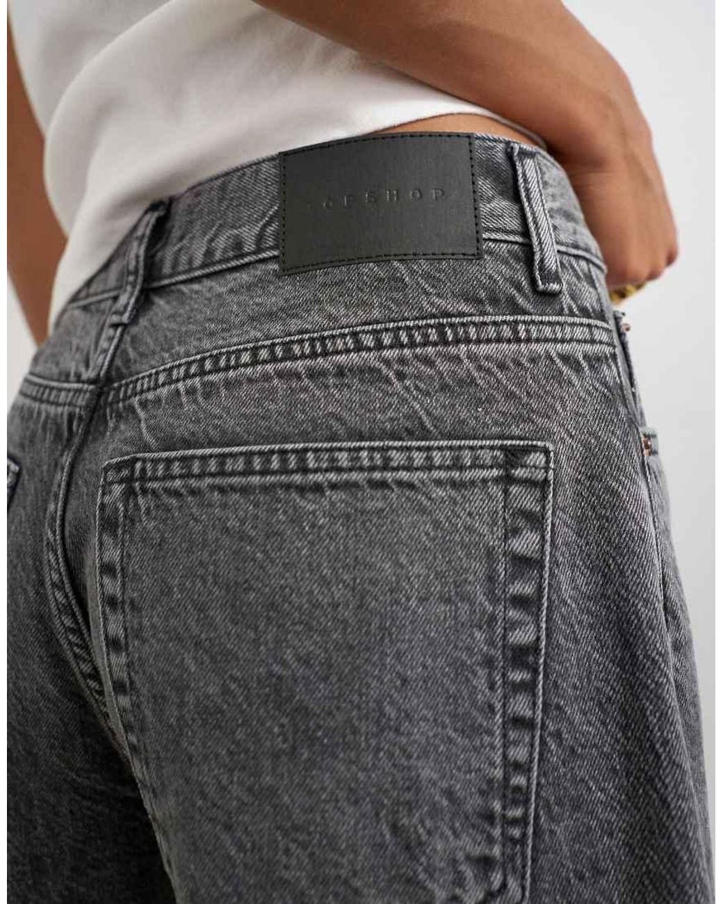 TOPSHOP Black Relaxed Mid Rise Crop Jean