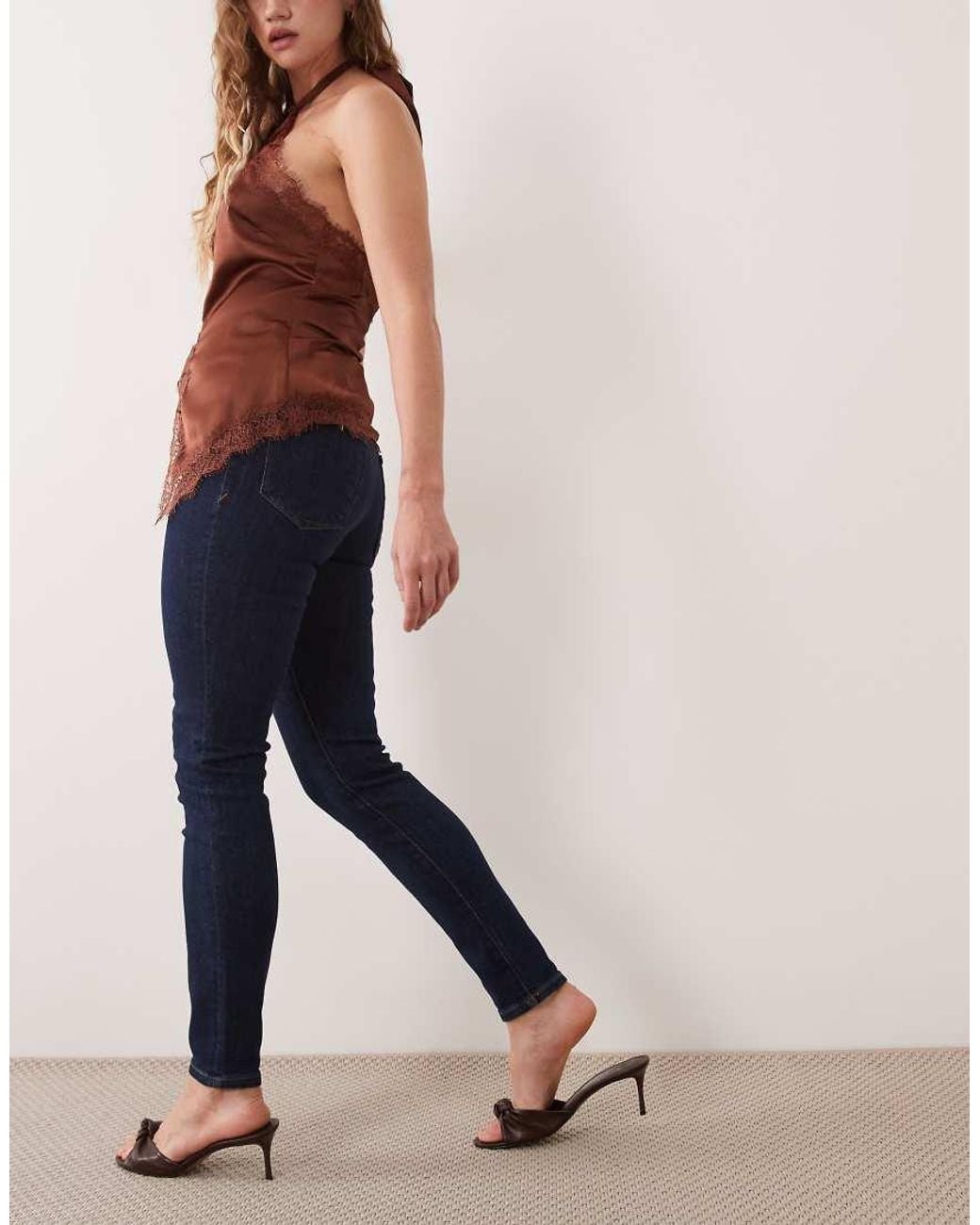 GOOD AMERICAN Blue Good Legs Mid Rise Skinny Jeans