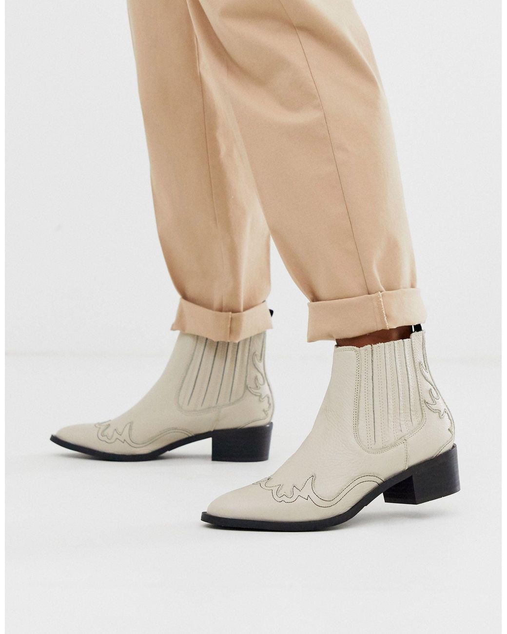 rent indarbejde Konvertere SELECTED Femme Cream Cowboy Boots in Natural | Lyst Australia