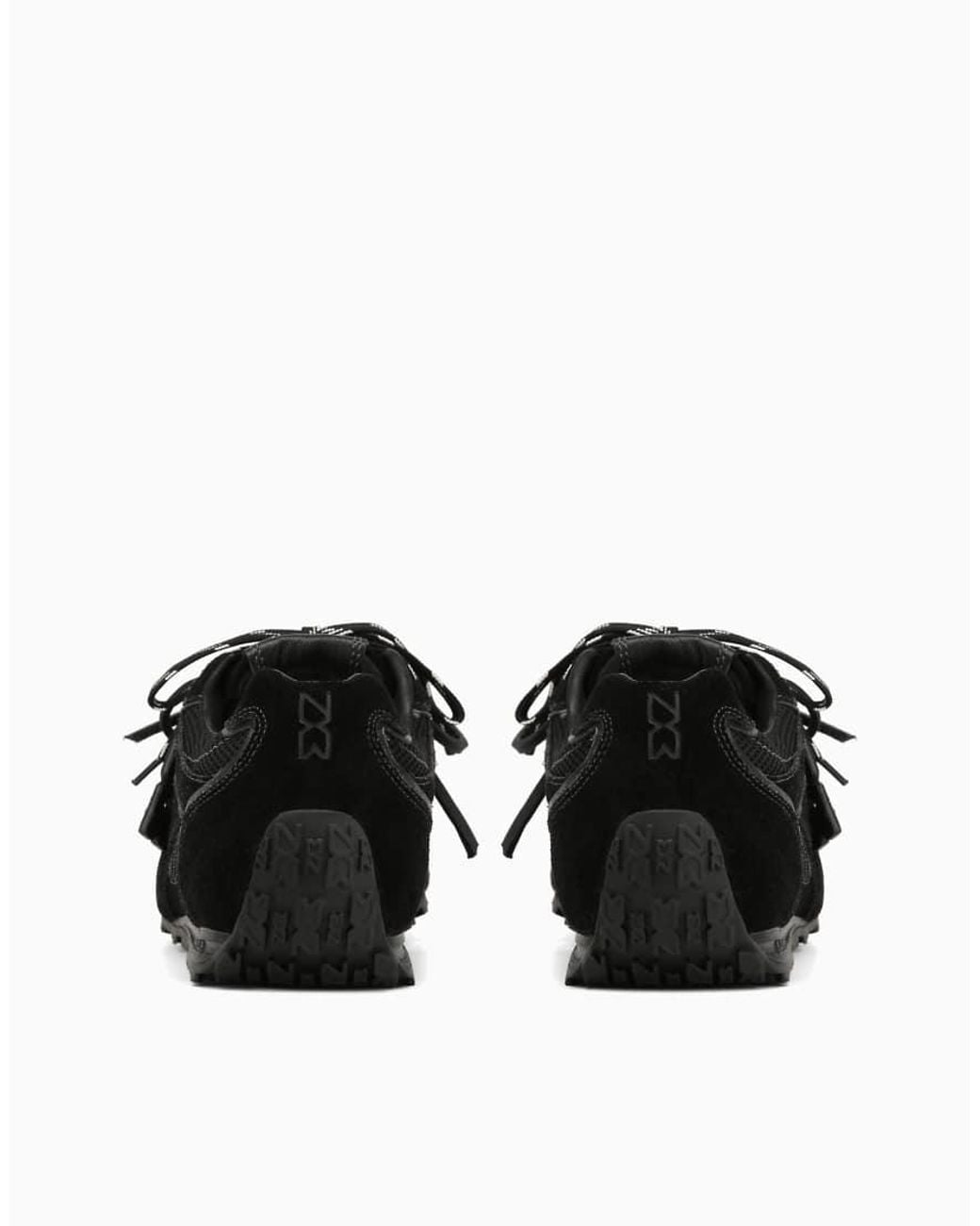 Nokwol Black Boost Sneaker