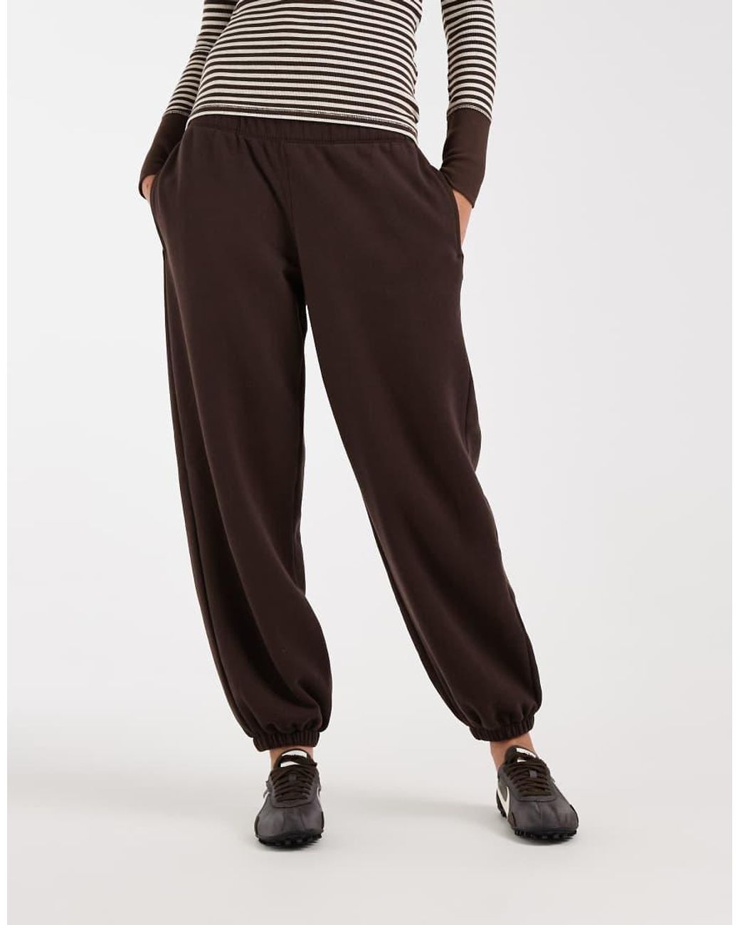 Hollister Brown Low Rise baggy Cuffed joggers