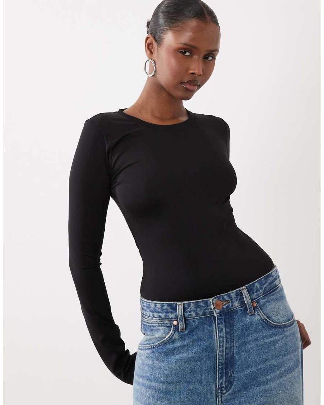 GOOD AMERICAN Black Crewneck Long Sleeve Bodysuit