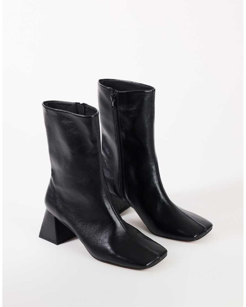TOPSHOP Black Kenton Block Heel Ankle Boot