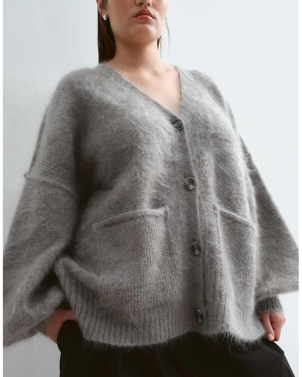 ARRANGE Gray Curve Premium Oversized Mohair Rich Cardigan