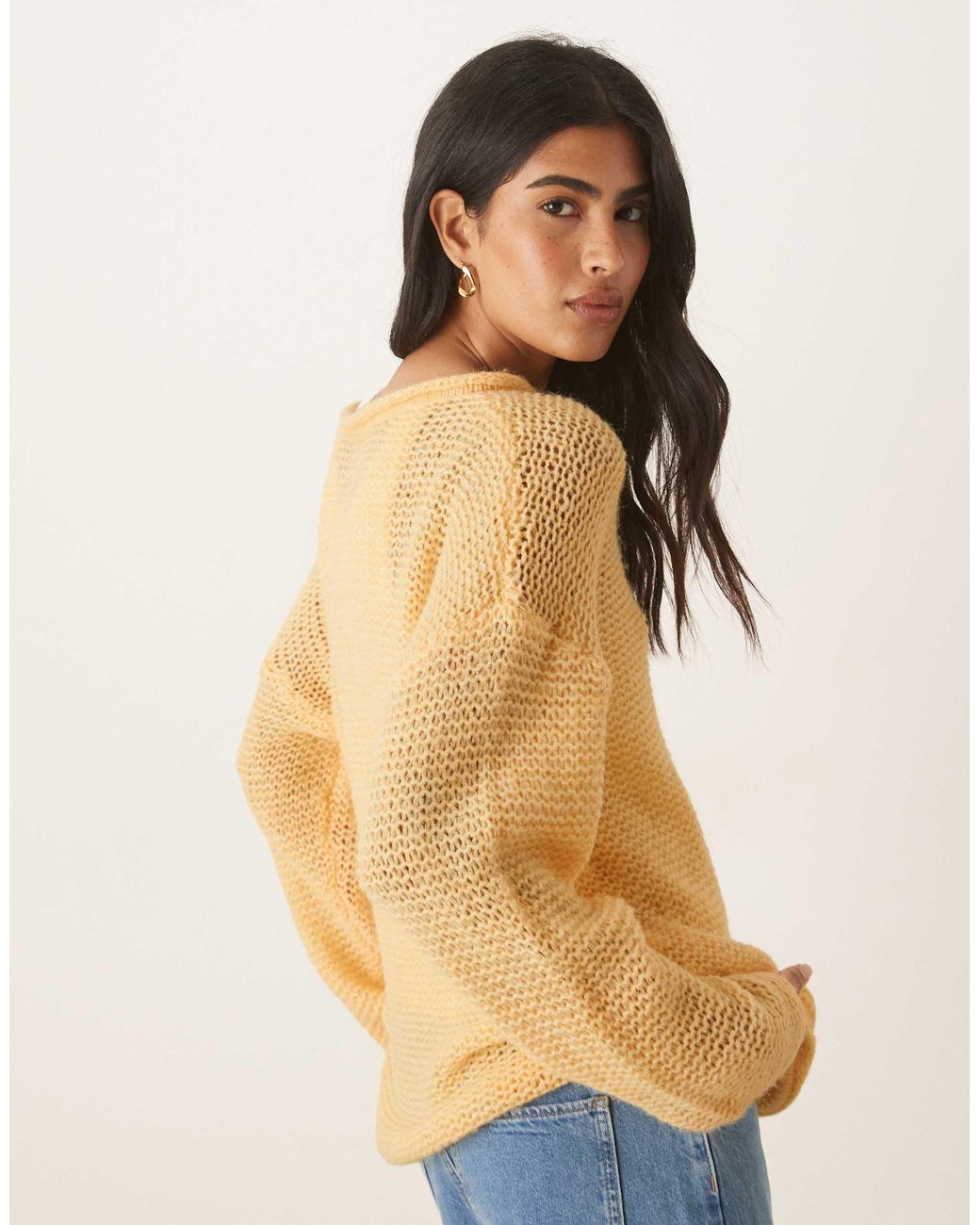 ASOS Yellow – locker geschnittener strickpullover mit u-boot-ausschnitt und gerollten abschlüssen