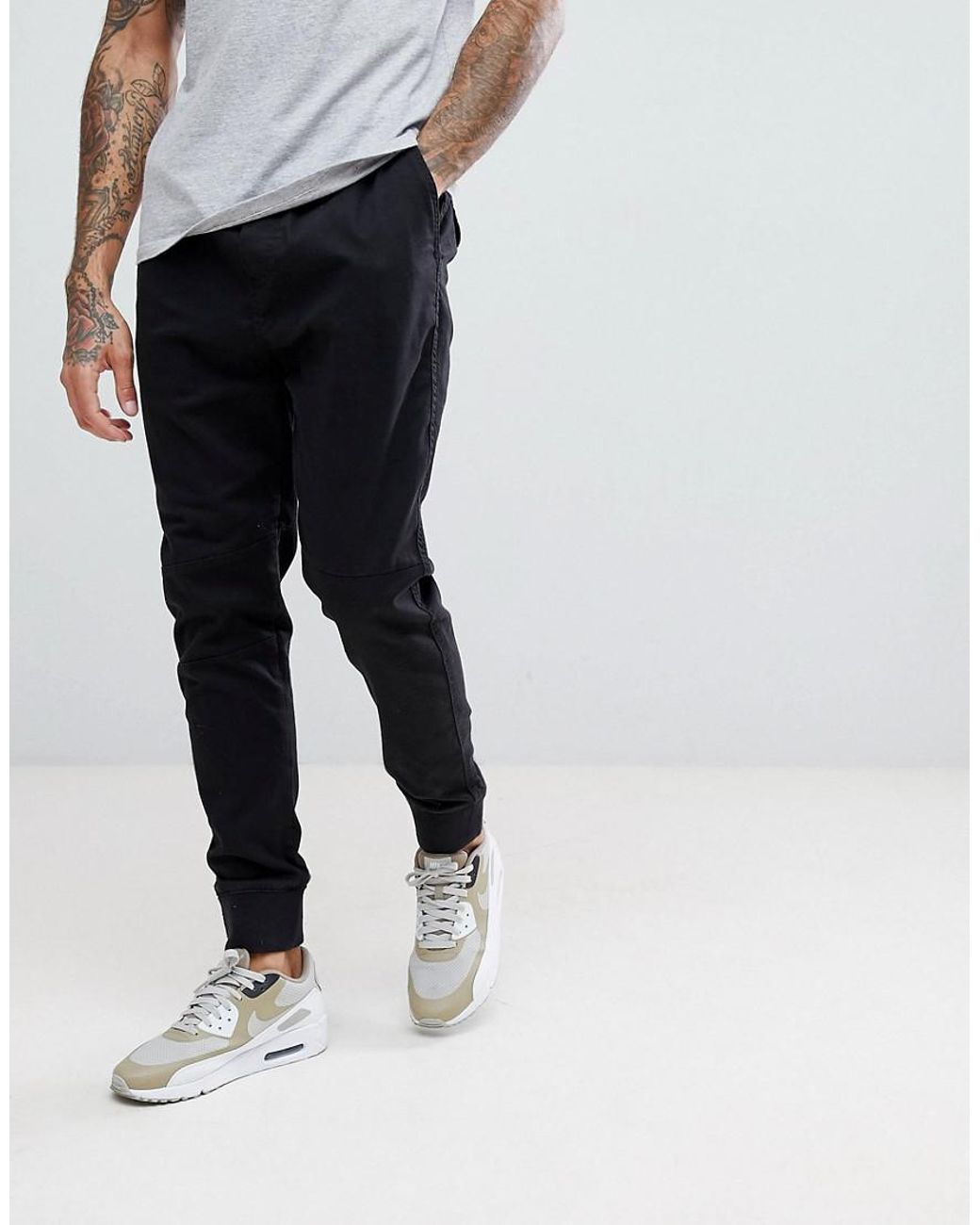 Bershka Slim Fit Jogger In Black for Men | Lyst