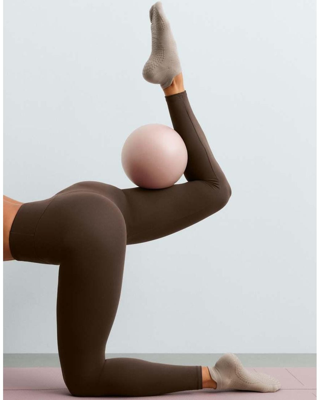 Oysho Gray 2 Pairs Of Polyamide Blend Yoga And Pilates Sneaker Socks