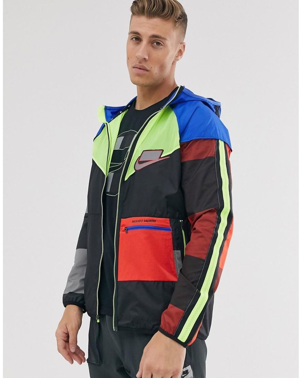 Nike Run Wild Pack Windrunner Jacket in Blue for Men | Lyst UK