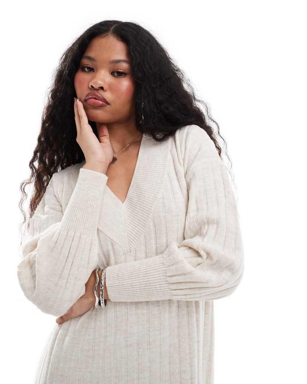 Only Petite Natural Knitted V Neck Maxi Dress