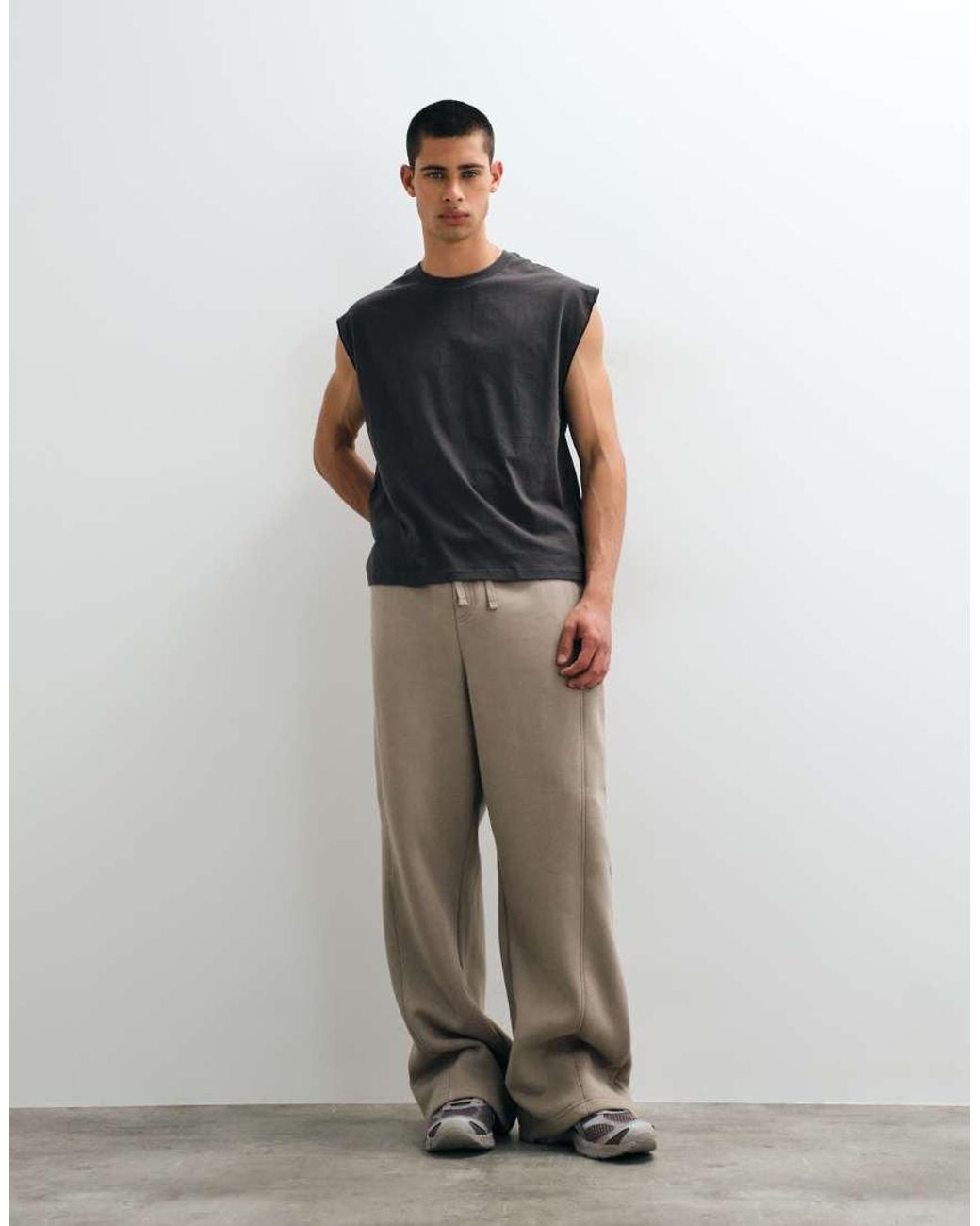 Cotton On Black Boxy Oversized Fit Tee for men