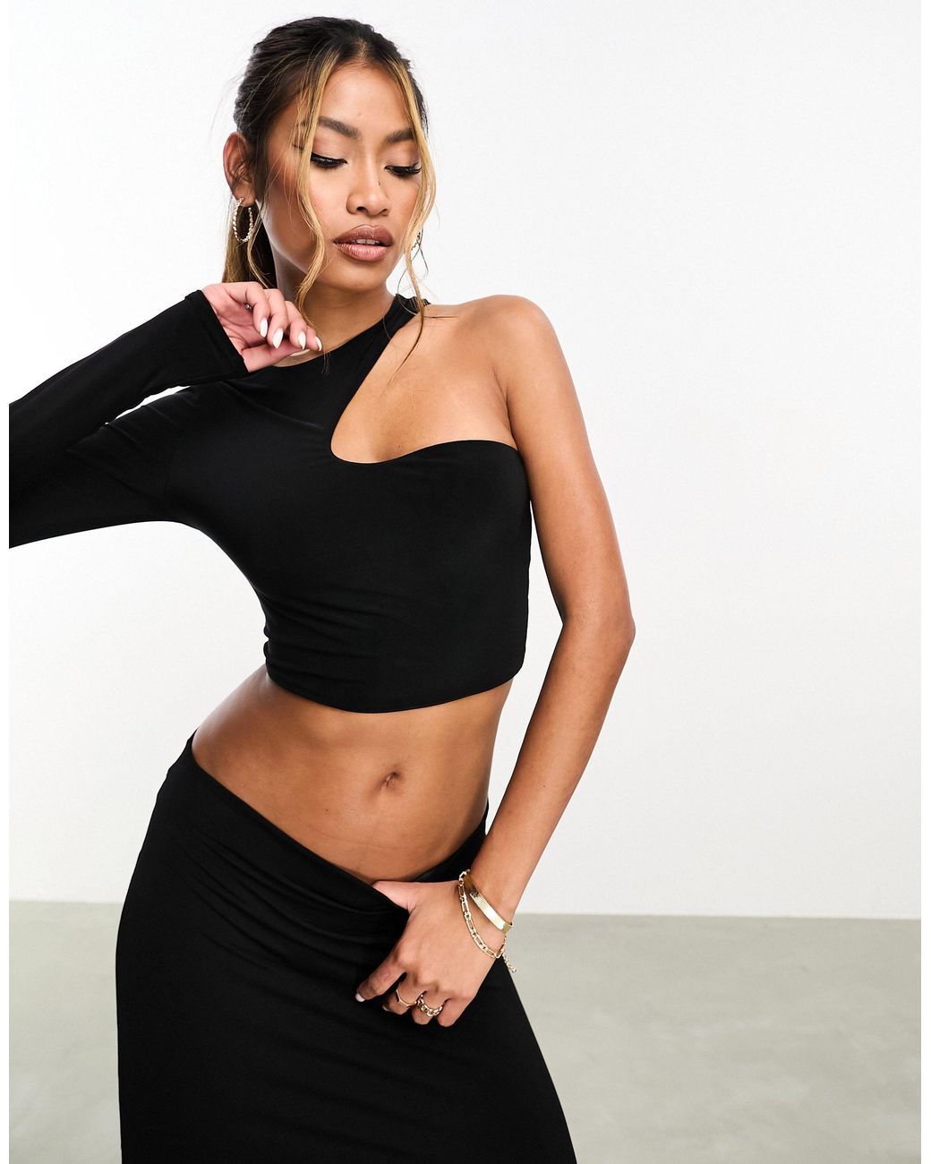 Top manche longue et d coupe asym trique ASOS en coloris Noir Lyst