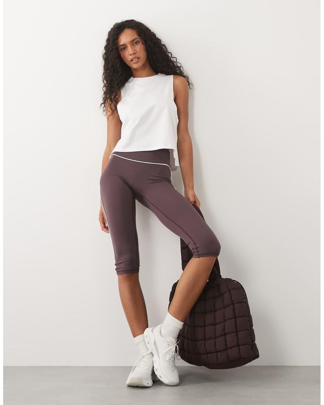 4505 Black Drop Armhole Cropped Cotton Vest With Quick Dry Finish
