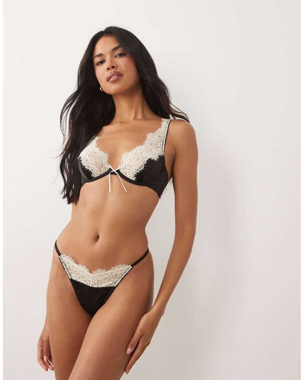Delilah Tanga De Satén Negra Con Encaje Crema ASOS de color Brown
