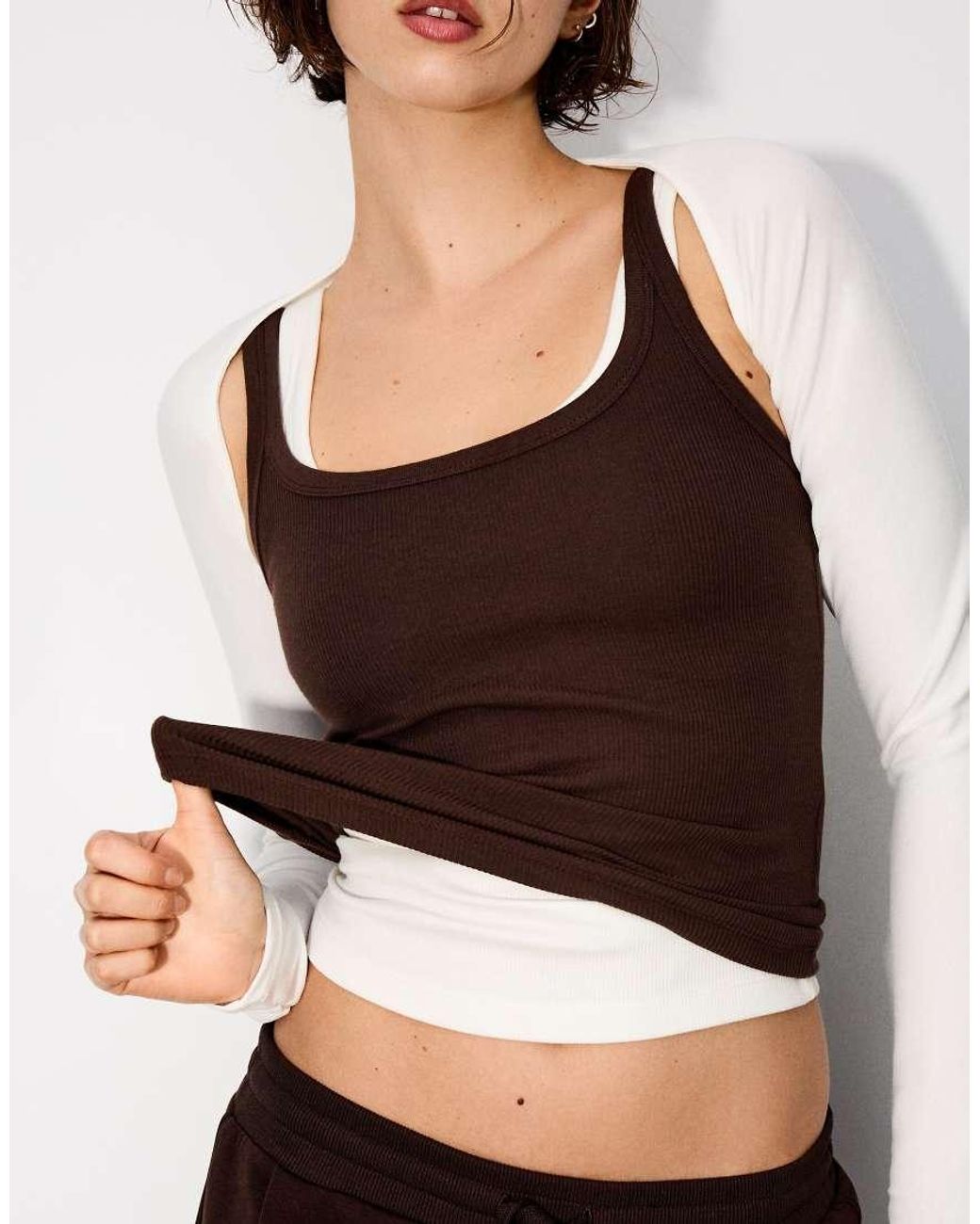 Bershka White Long-Sleeved Bolero Jumper Jacket