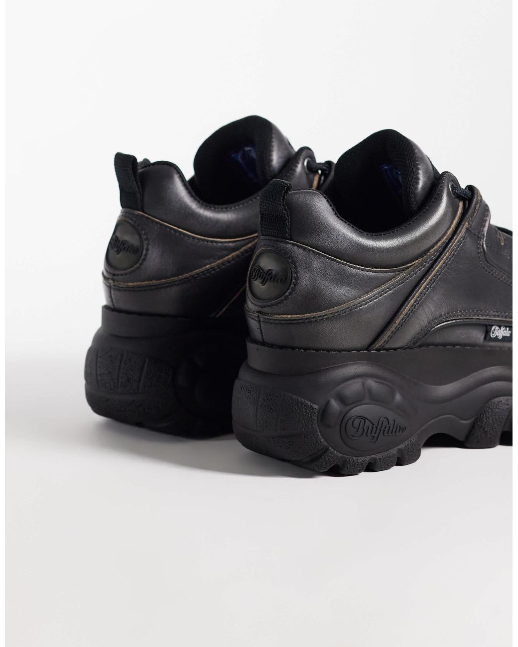 Buffalo Black Classic Trainers
