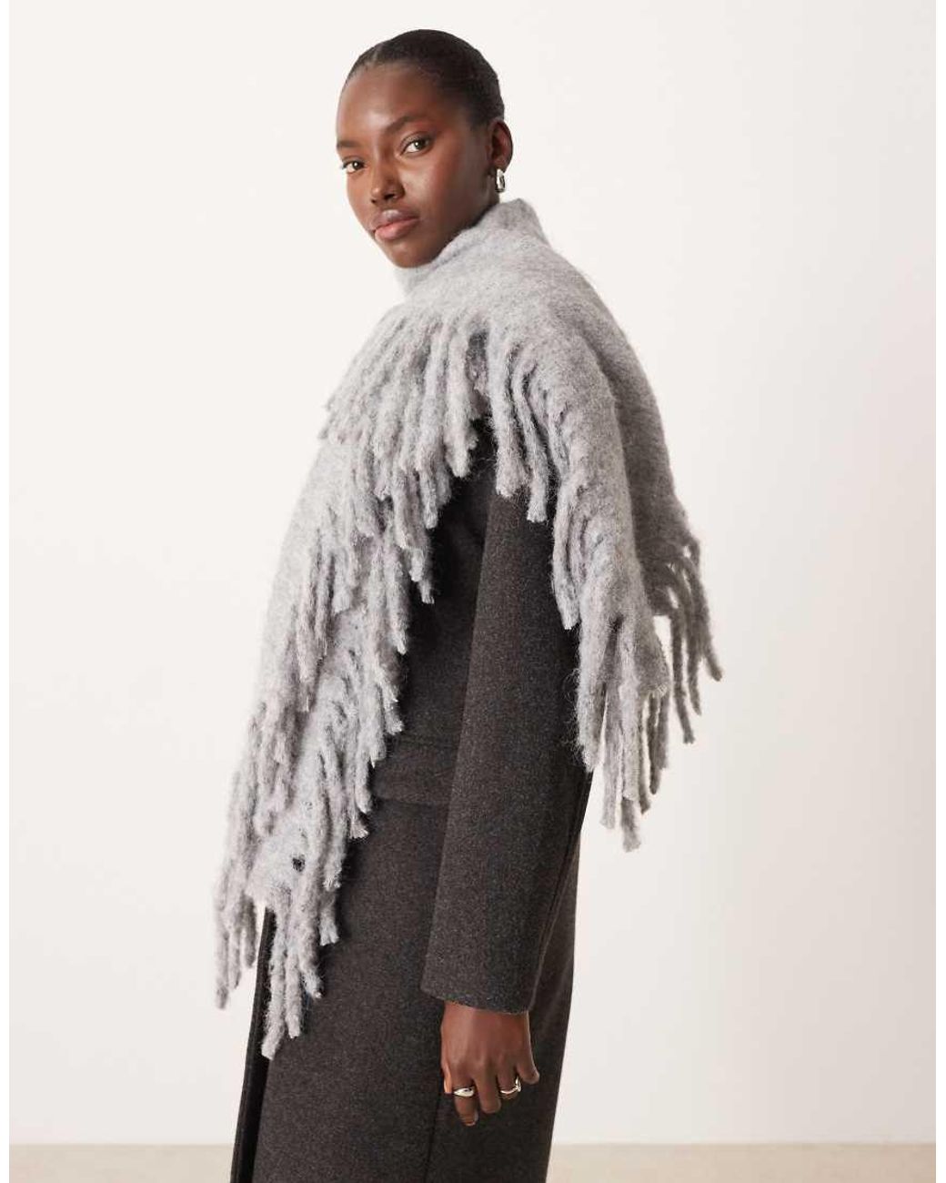 Sciarpa di ASOS in Gray