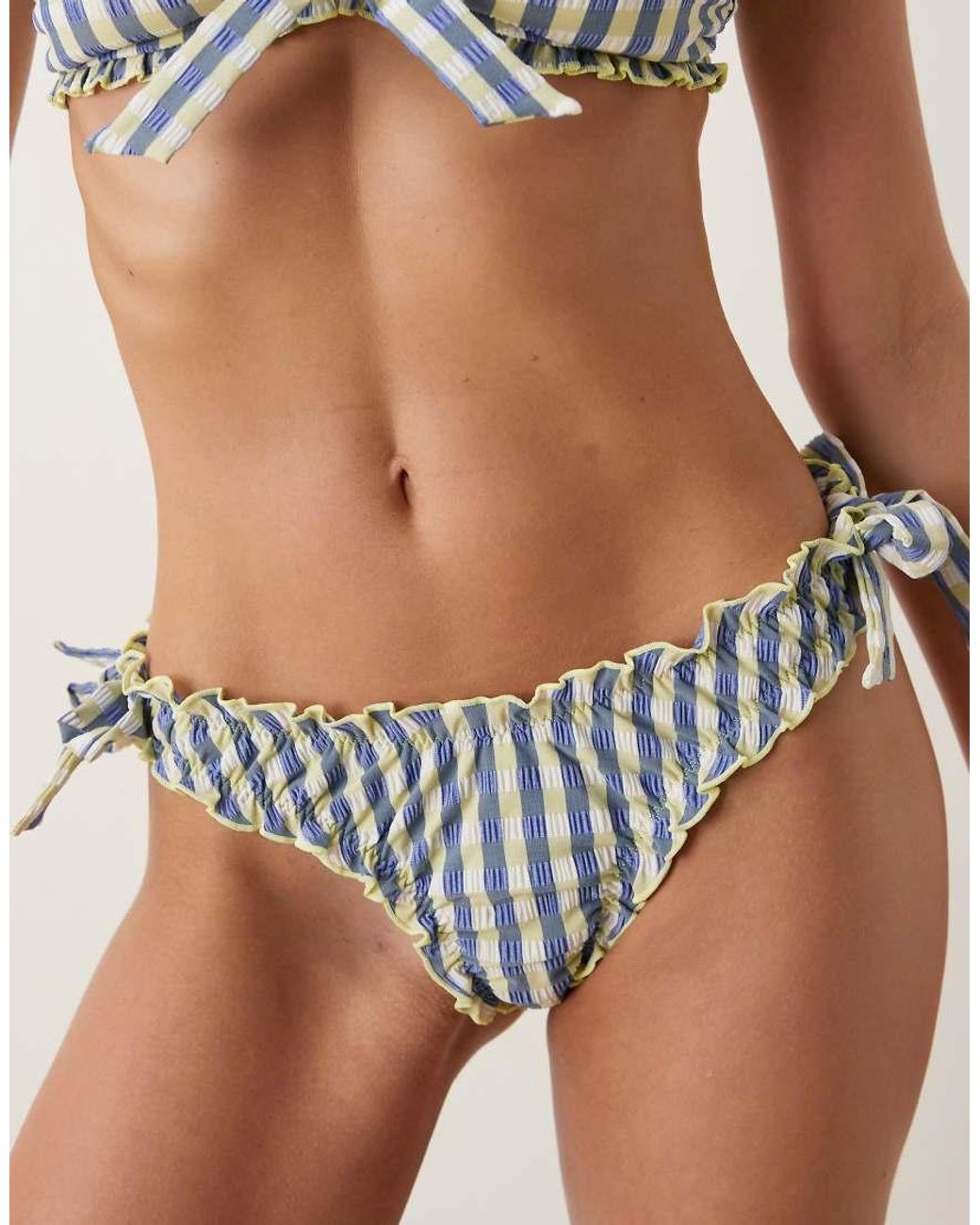 Cheri di ASOS in Multicolor