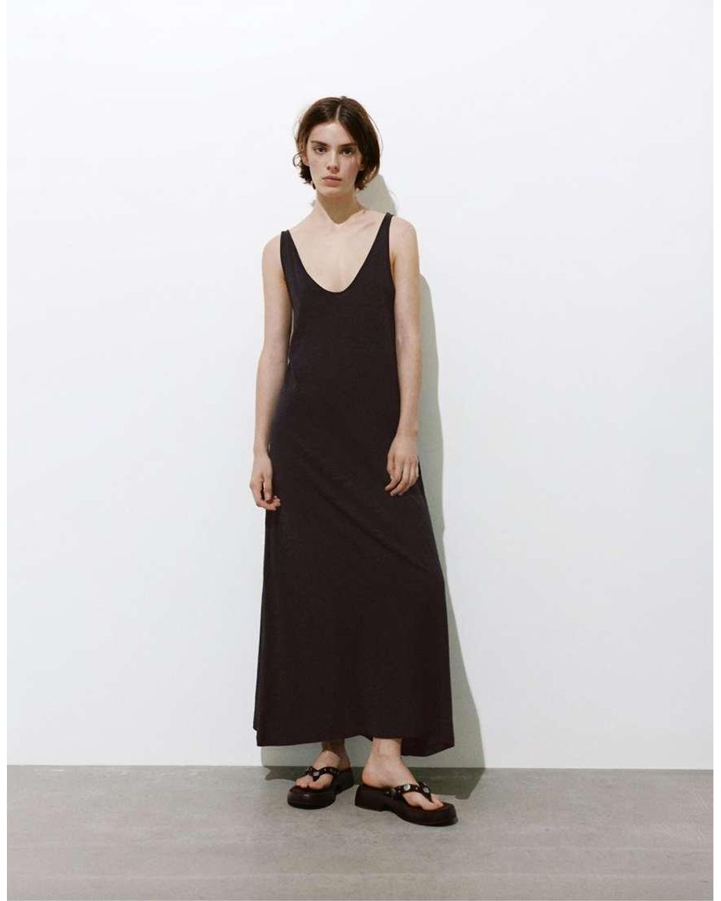 Pull&Bear White Strappy Midi Dress