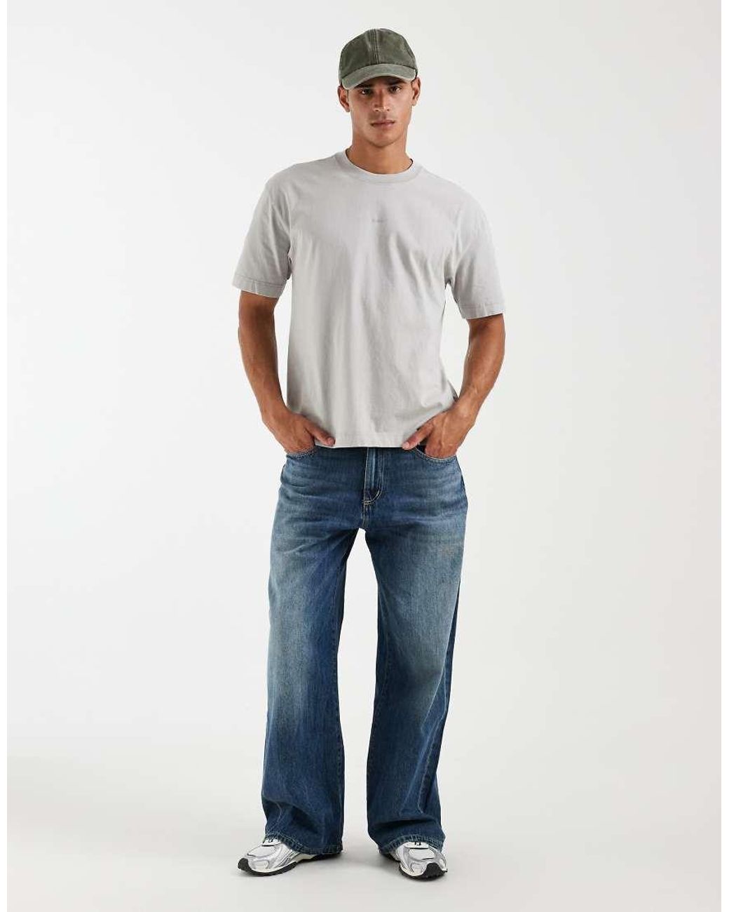 Hollister Gray Chest Logo T-shirt for men