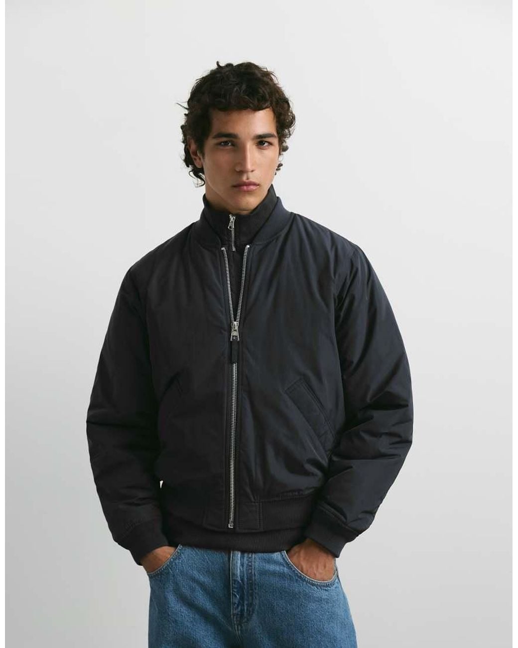 Bomber Imbottito di Pull&Bear in Black da Uomo