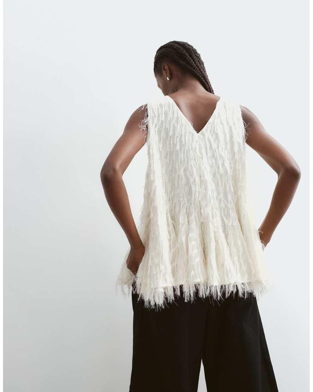 ARRANGE White All Over Fringe Longline Peplum Top