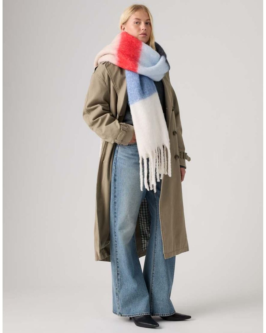 Levi's White Fuzzy Scarf