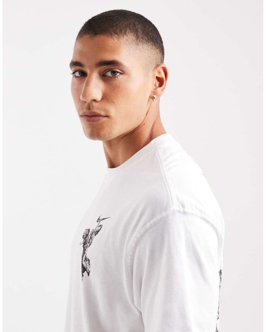 Nike White Victory Back Print Graphic T-Shirt for men