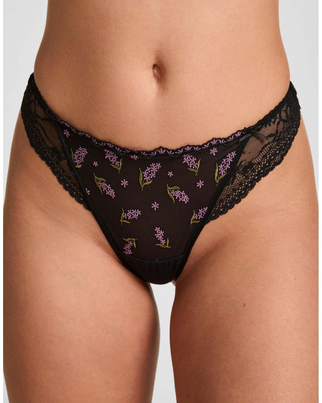 String iris Hunkemöller en coloris Brown