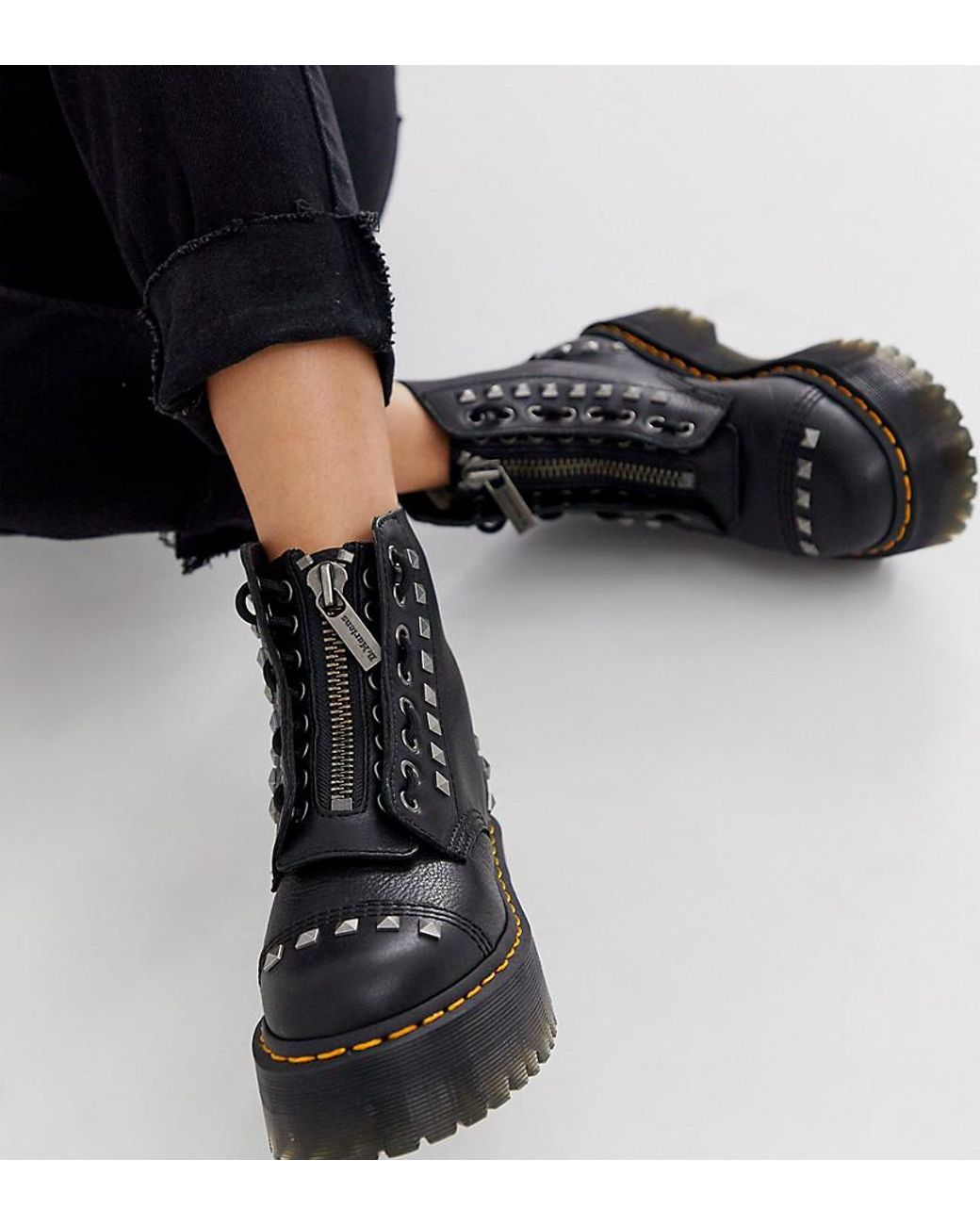 Dr. Martens X Asos Exclusive Studded Sinclair Chunky Boots in Black | Lyst