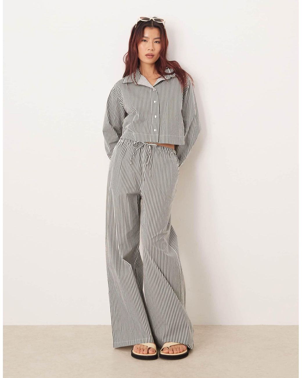 Pantalon esmé studios en coloris Gray