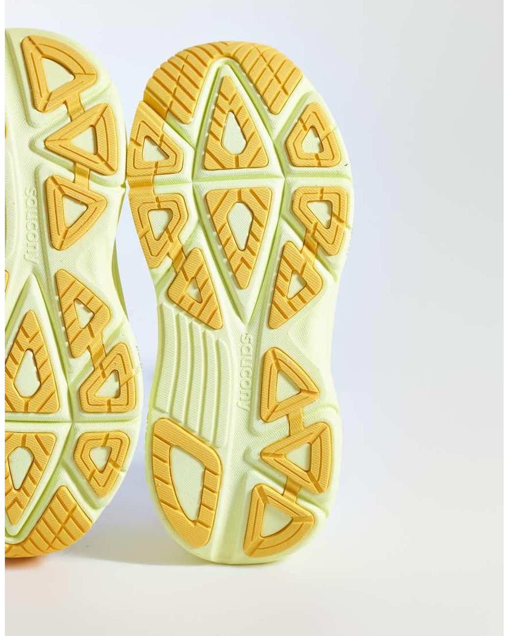 Saucony Metallic Guide 19 Running Trainers