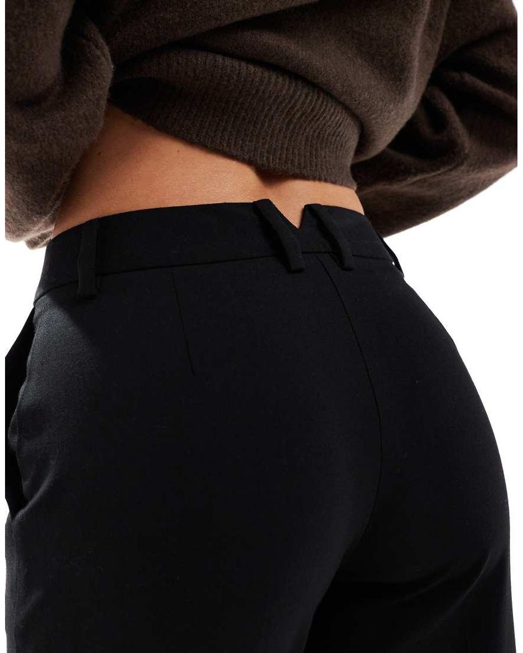 Petite di ASOS in Black
