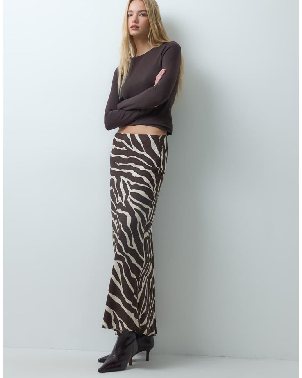 Vero Moda Gray Mid Rise Satin Maxi Skirt