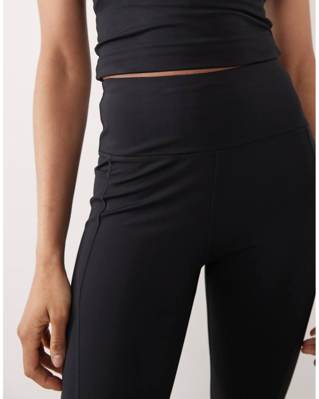 4505 Black Tall Icon Active Tie Waist Run legging With Phone Pocket