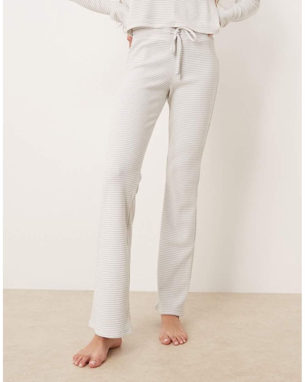 Hollister Natural Gilly Hicks Mid Rise Flare Cosy Waffle Trousers Co-Ord