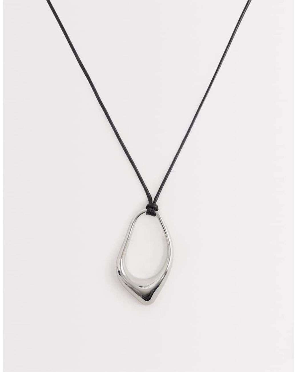 Collana Lunga di ASOS in White