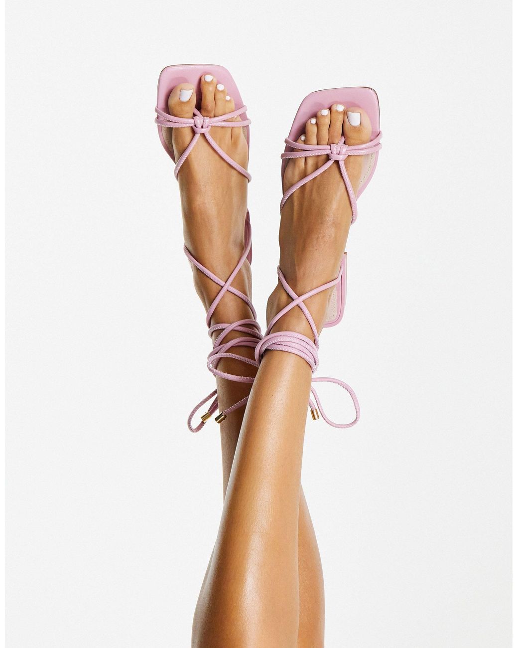 Versterken Werkgever hoofdonderwijzer Ted Baker Teffik Wrap Tie Flat Sandal in Pink | Lyst