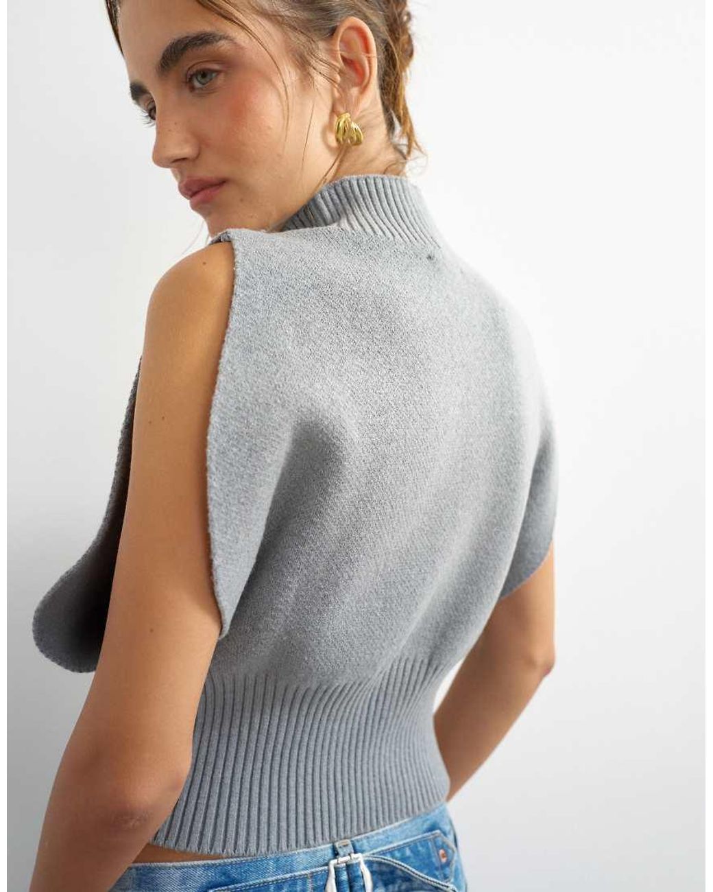 TOPSHOP Blue Knitted Sculpted Sleeveless Funnel Neck Jumper