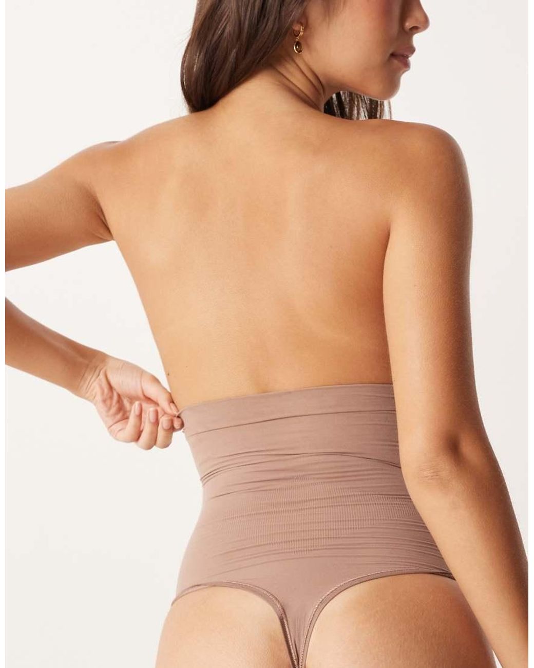 Sculpt di Spanx in Brown