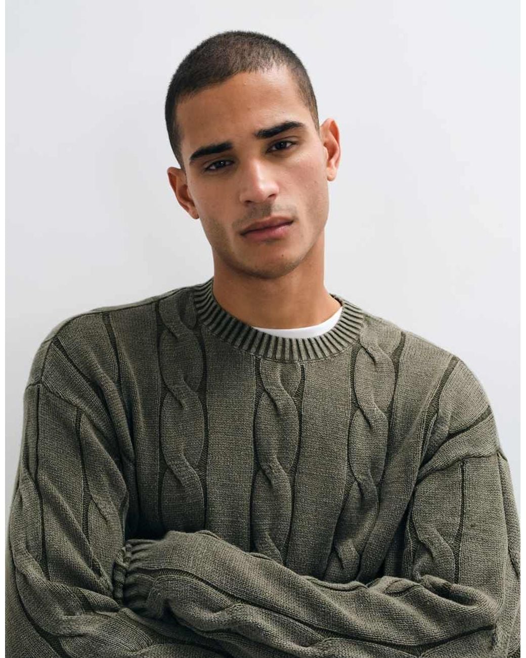 Hollister Green Knitted Cable Knit Jumper for men