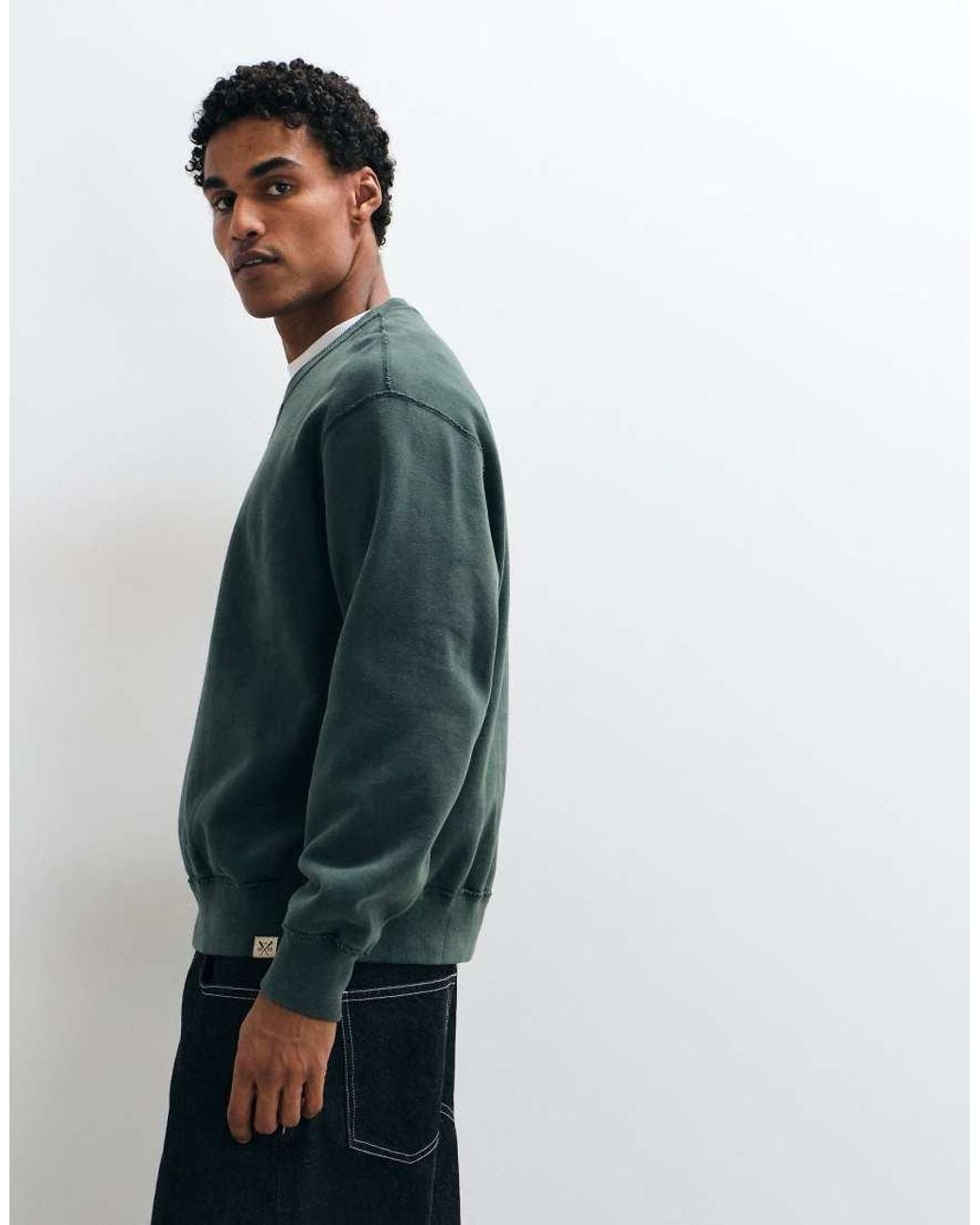 Abercrombie & Fitch Green Essential Crew Neck Sweatshirt for men
