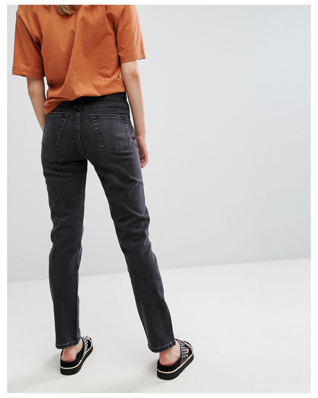 Weekday Denim Seattle High Waist Mom 