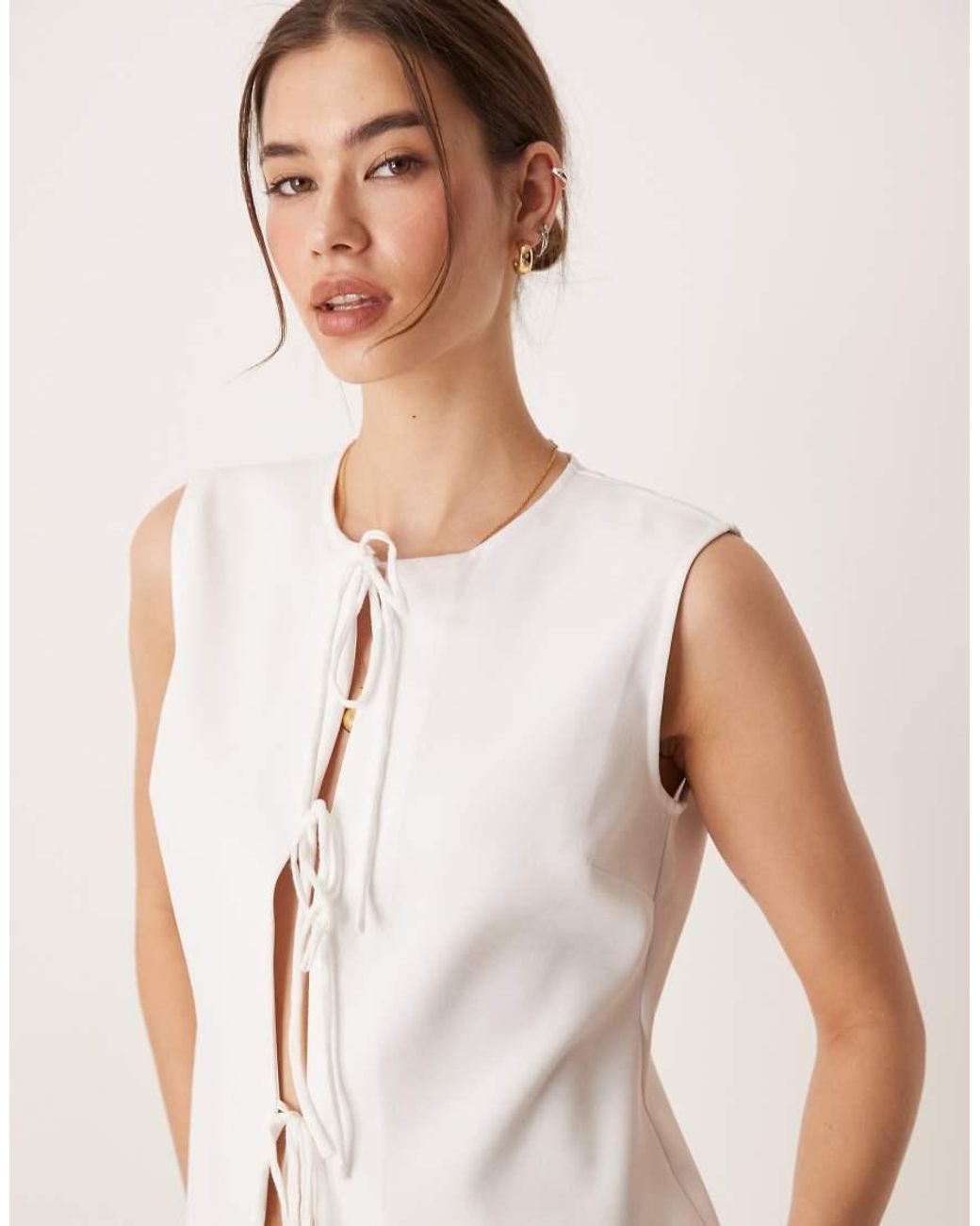 Glamorous White Tie Front Top
