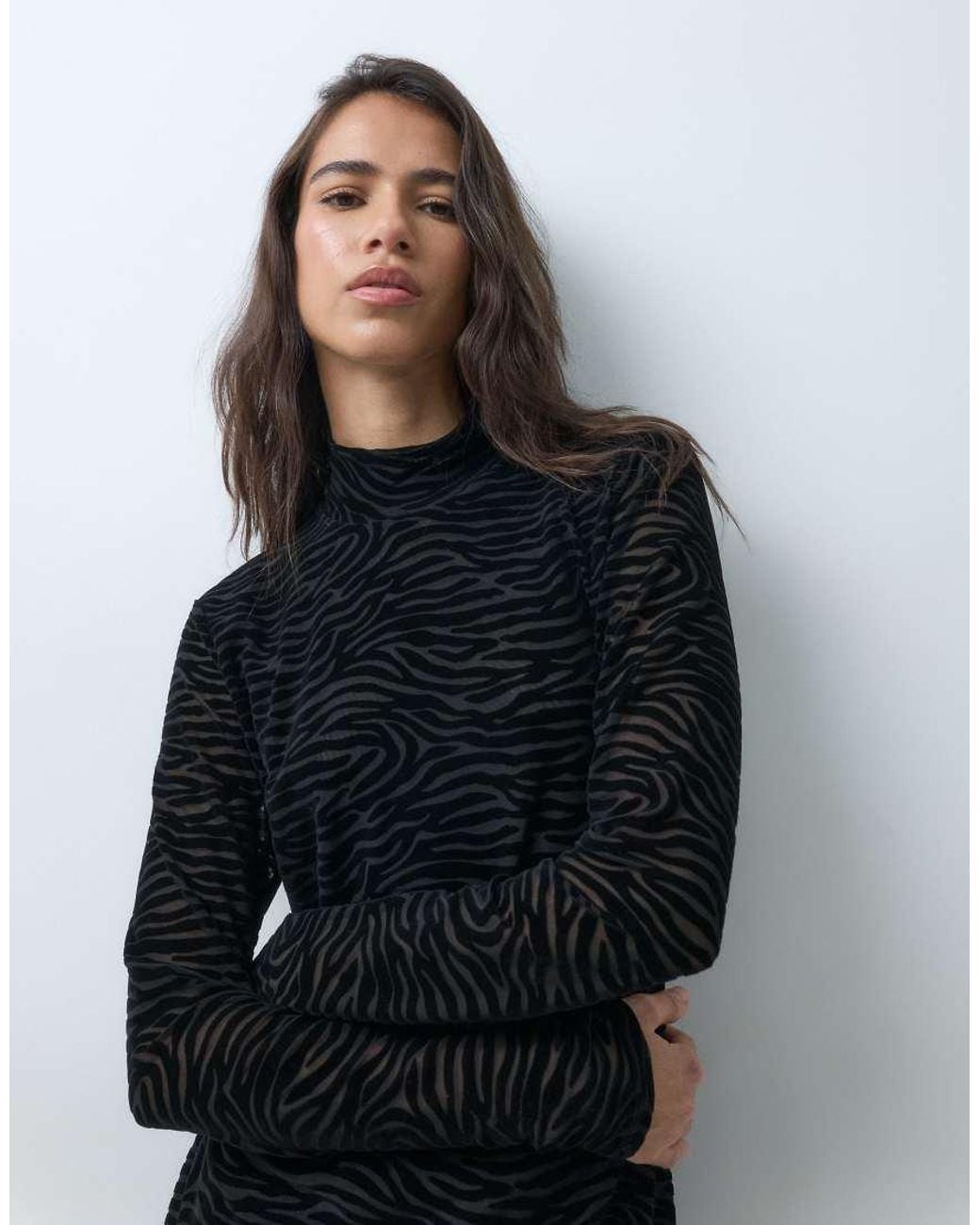 GOOD AMERICAN Black Mesh Turtleneck Long Sleeve Dress